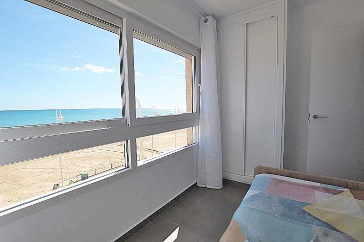 Apartamento Primera Linea Playa Centro De Guardamar Lägenhet Guardamar del Segura Exteriör bild