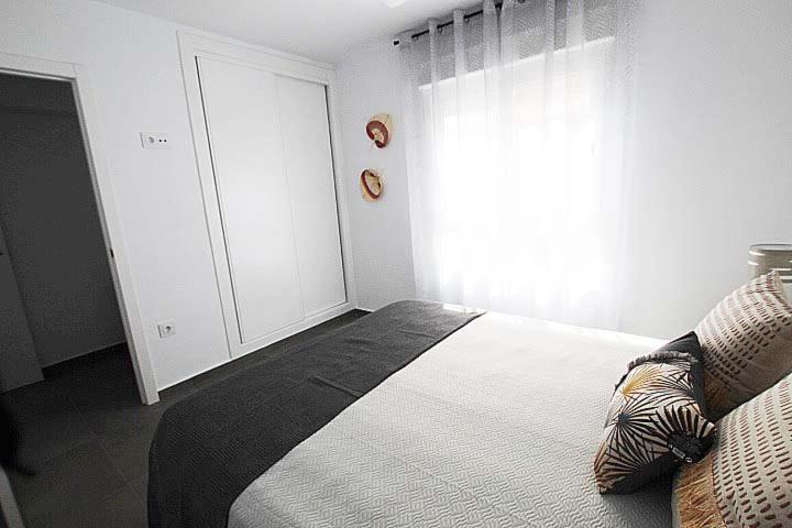 Apartamento Primera Linea Playa Centro De Guardamar Lägenhet Guardamar del Segura Exteriör bild